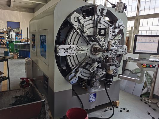 Mesin Coiling Pegas CNC Multifungsi Dengan Sistem Coil Rotasi Kawat