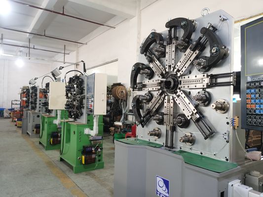Mesin Pembentuk Pegas CNC 5.5KW Tangan Opsional Dan Sistem Decoiler 200KG